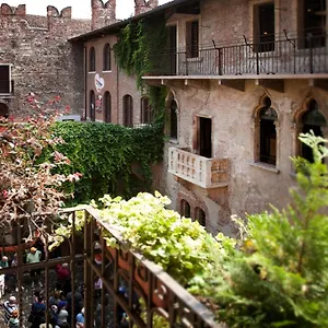 Relais Balcone Di Giulietta 5* Verona