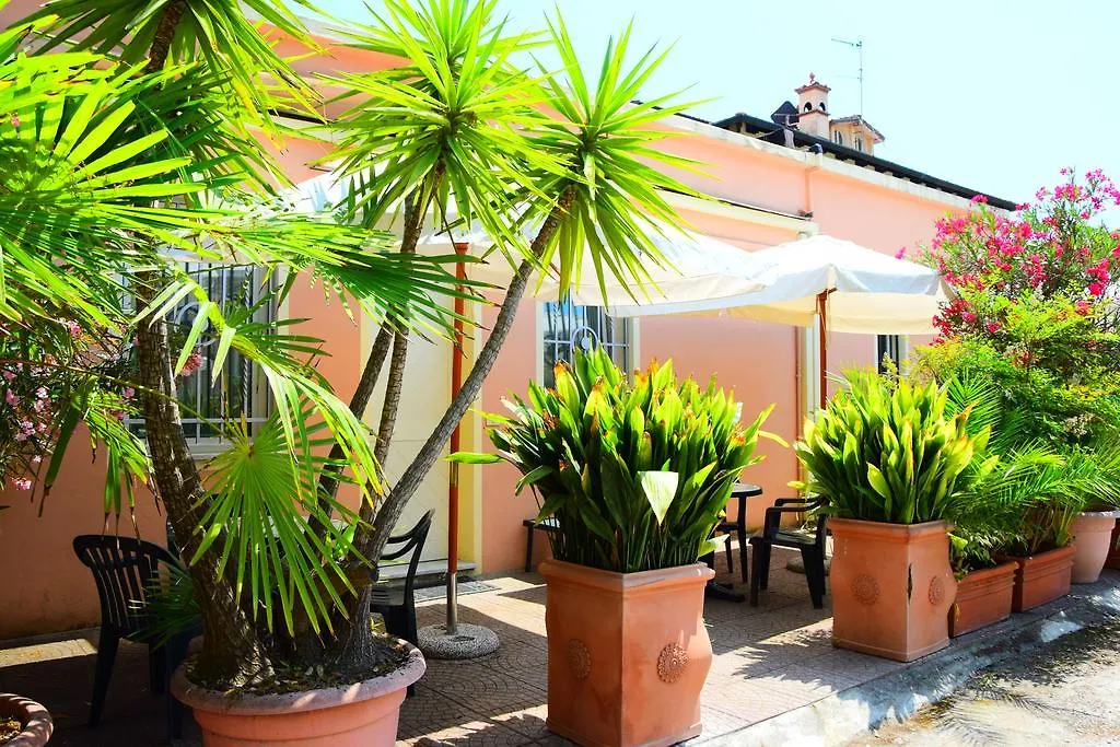 Hotel Italia Marina di Massa