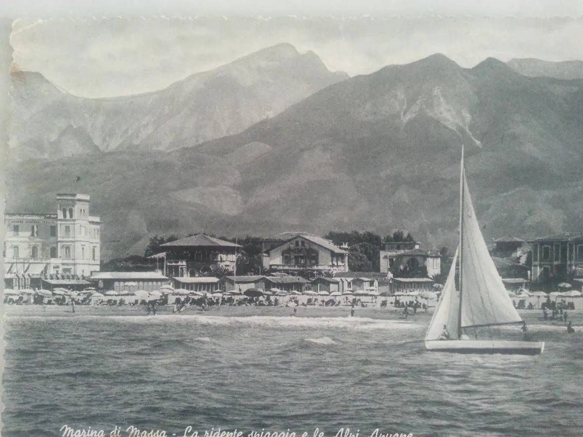 ***  Hotel Italia Marina di Massa Itália