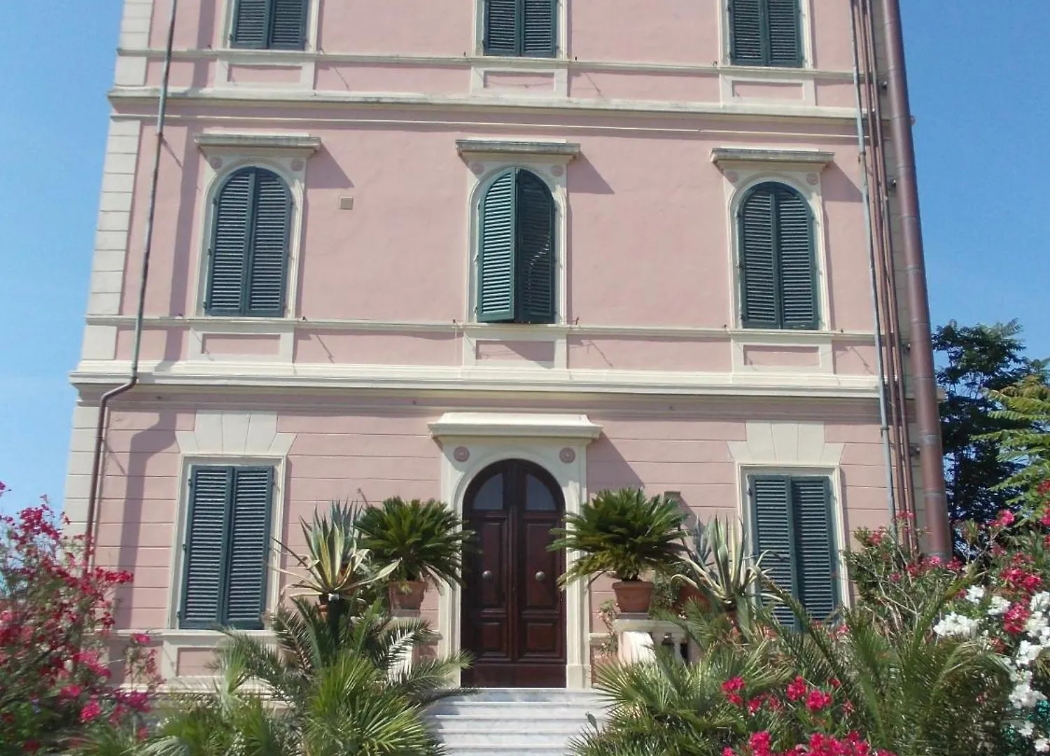 Hotel Italia Marina di Massa