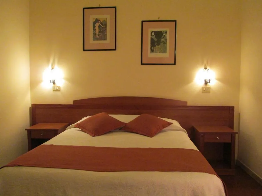 ***  Hotel Italia Marina di Massa Italy