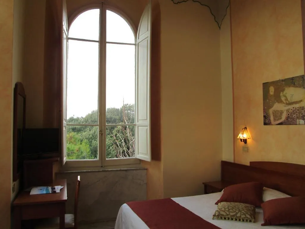 Hotel Italia Marina di Massa